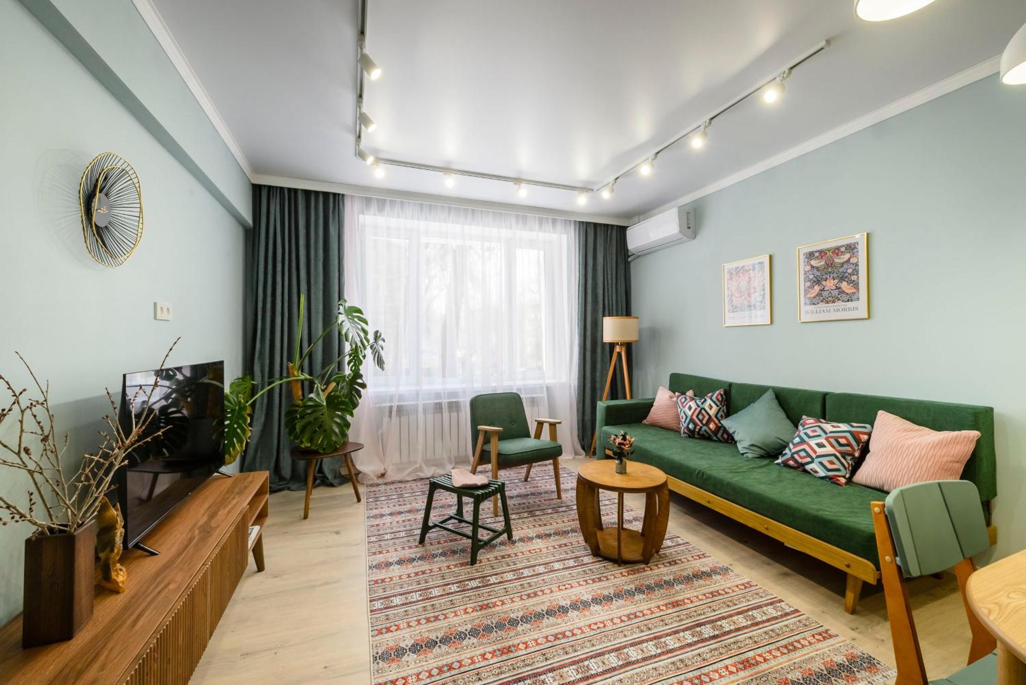 Mid-Century Charm Apartments В Центре Алматы Exterior foto